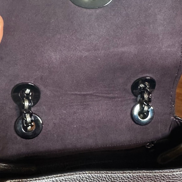 Bronze Leather Messenger Bag - Picture 6 of 9